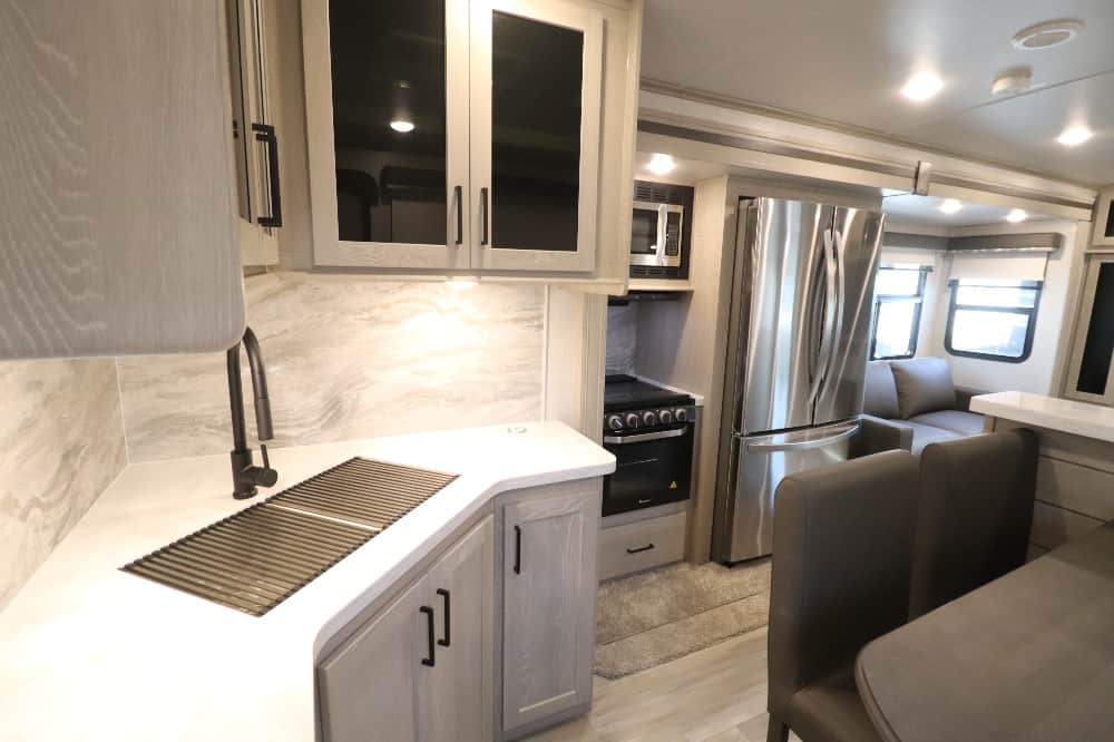 Kitchen 2